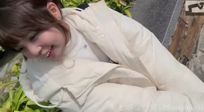 FC2PPV-4313362在滴落色情白浊液的子宫深处种付